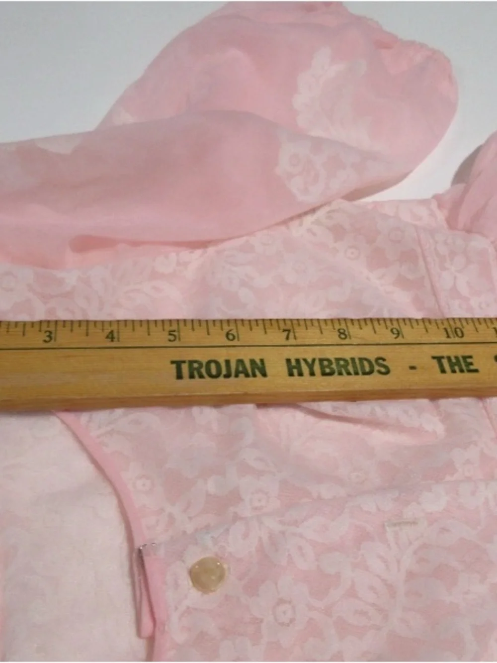 Vintage Miss Elaine Pink Peignoir Dressing Gown Sheer Lace Puff Sleeves Small